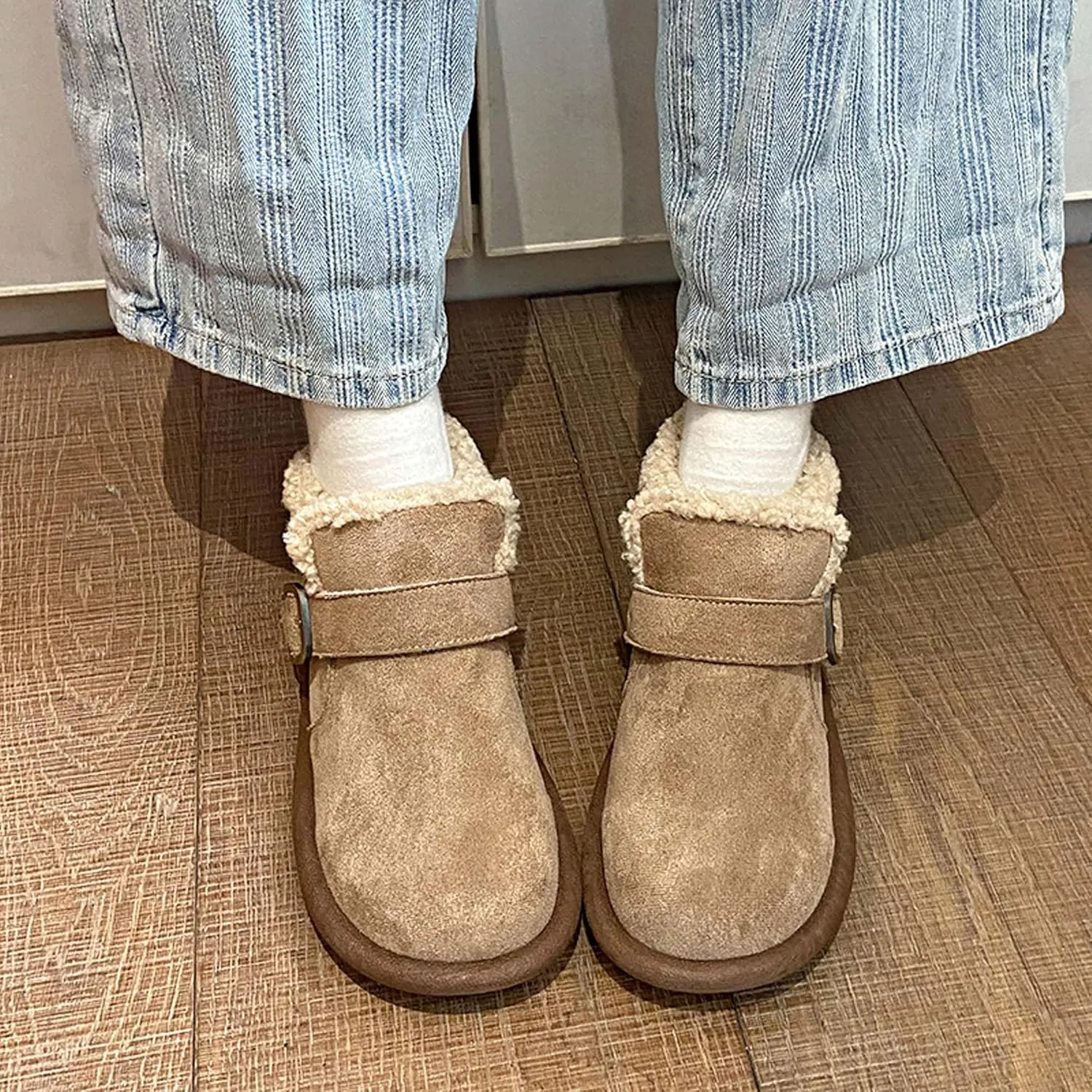 women's snow boots lamb plush short boots thick soles plush insulation Buchan cotton shoes winter short sleeves flat heels