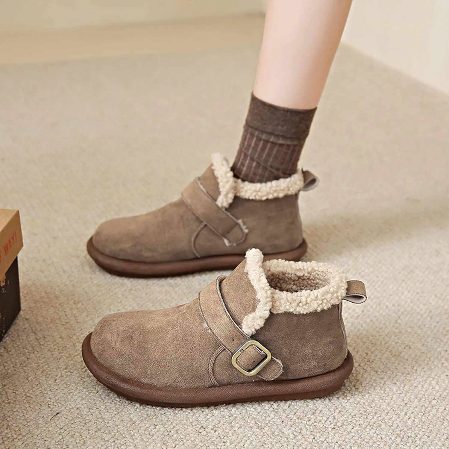 women's snow boots lamb plush short boots thick soles plush insulation Buchan cotton shoes winter short sleeves flat heels